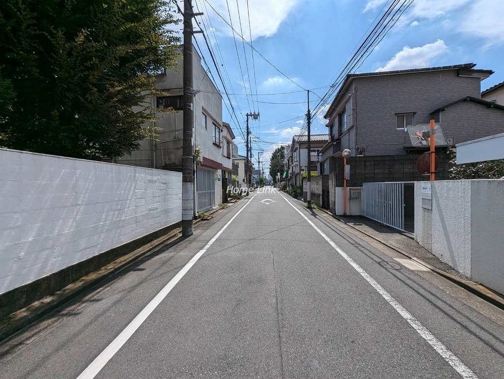 南町住宅　西側 前面道路